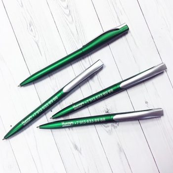 ручка зеленая с логотипом